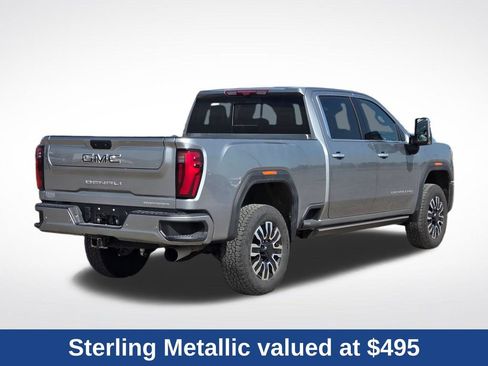 Used 2024 GMC Sierra 2500 Denali Ultimate w/ Max Trailering Package AWD/4WD image 3