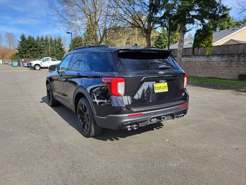 Used 2020 Ford Explorer ST w/ ST Street Pack image 3