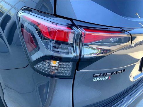 Used 2025 Subaru Forester Limited AWD/4WD image 28