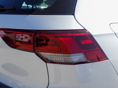 New 2025 Volkswagen GTI SE image 8