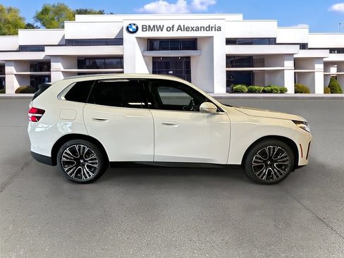 New 2026 BMW X3 xDrive30i w/ Convenience Package AWD/4WD image 4
