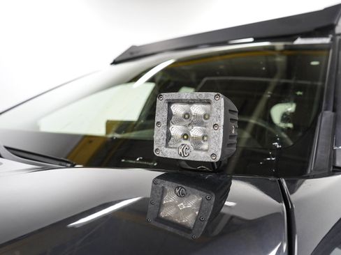 Used 2022 Toyota RAV4 SE w/ Weather & Moonroof Package AWD/4WD image 31