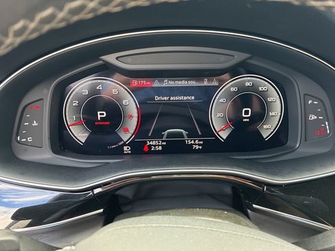 Used 2023 Audi Q8 Premium Plus AWD/4WD image 18