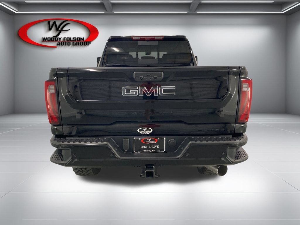 New 2026 GMC Sierra 2500 Denali Ultimate w/ LPO, Black Badging Package AWD/4WD image 8