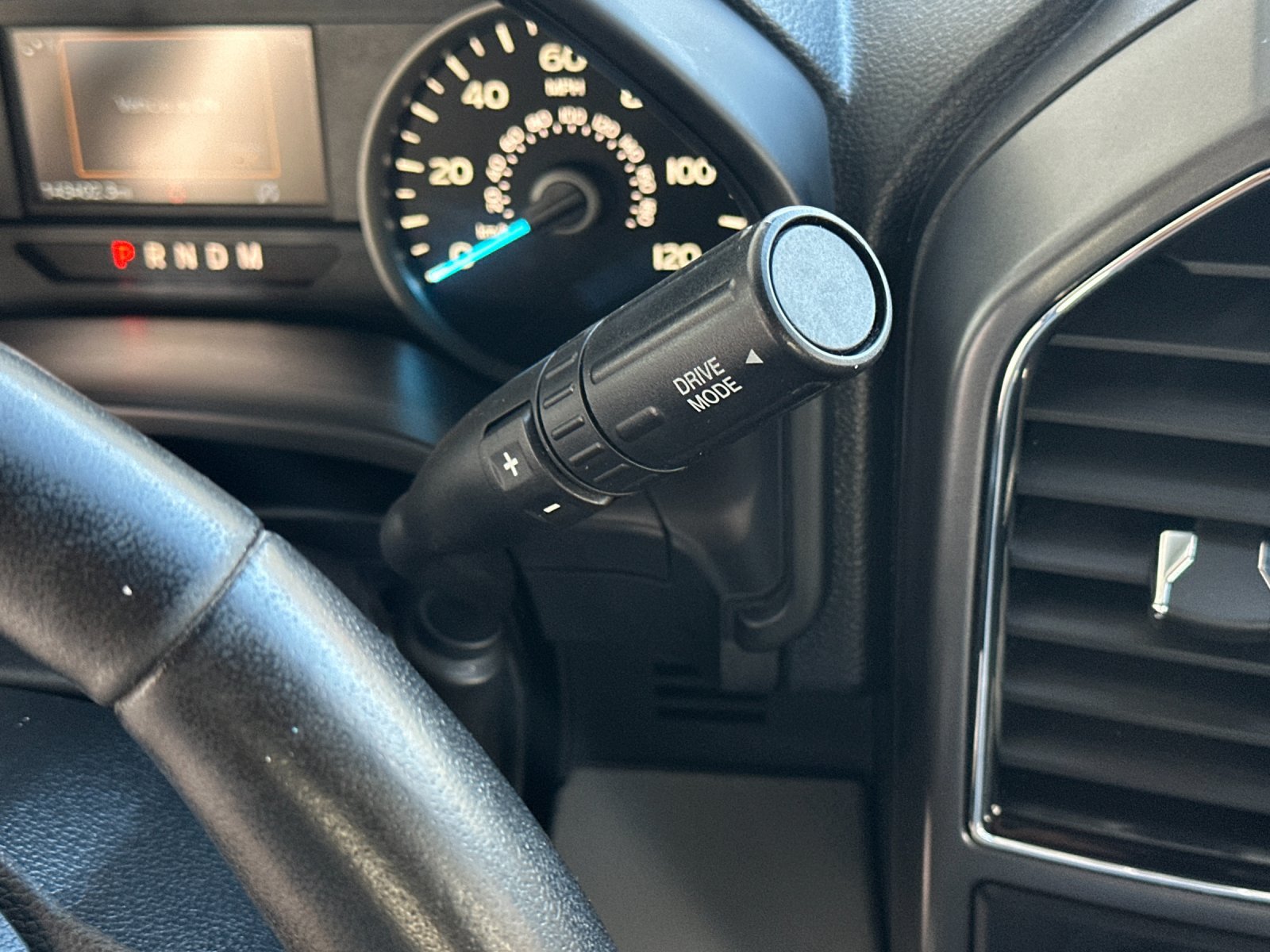 Used 2018 Ford F150 XLT w/ Equipment Group 302A Luxury AWD/4WD image 19