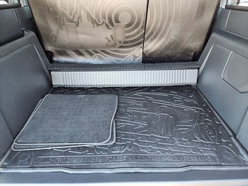 Used 2024 Ford Bronco Wildtrak image 36