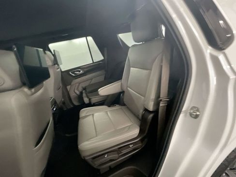 Used 2021 Chevrolet Tahoe Z71 w/ Rear Media and Nav Package image 26