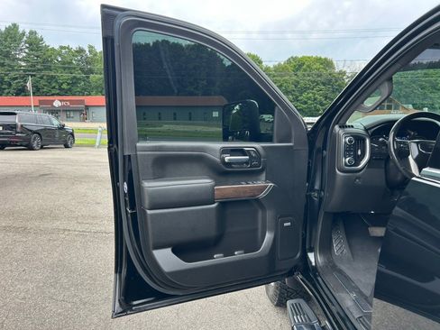 Used 2022 GMC Sierra 2500 Denali w/ Denali Ultimate Package AWD/4WD image 15