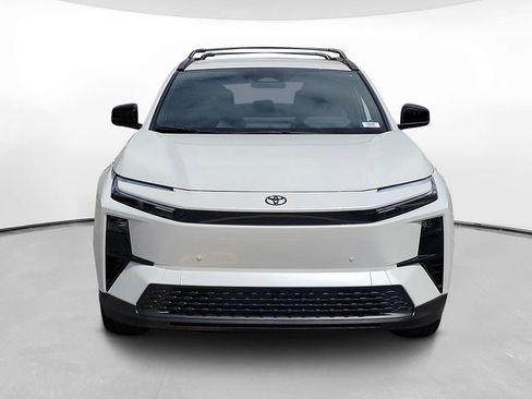 New 2026 Toyota C-HR image 2