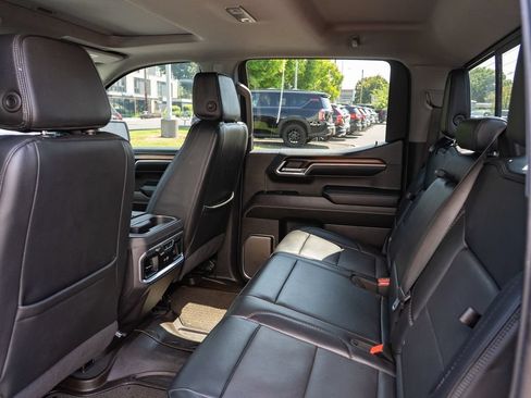 Used 2024 GMC Sierra 1500 Denali w/ Technology Package AWD/4WD image 27