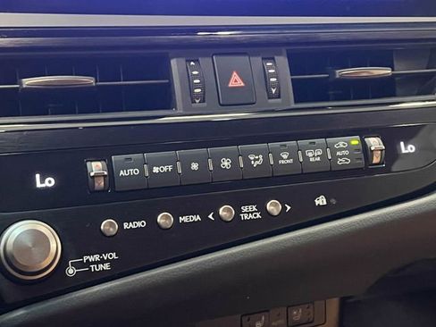 Certified 2023 Lexus ES 350 w/ Premium Package FWD image 20