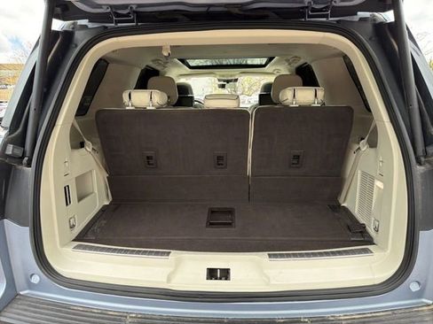 Used 2020 Lincoln Navigator Black Label w/ Cargo Convenience Package AWD/4WD image 7