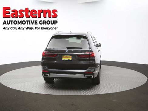 Used 2022 BMW X7 xDrive40i w/ Premium Package AWD/4WD image 38