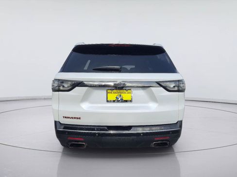 Used 2020 Chevrolet Traverse Premier w/ Redline Edition FWD image 4