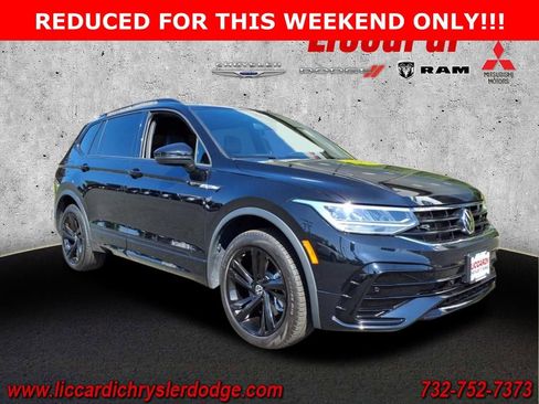 Used 2024 Volkswagen Tiguan SE R-Line image 1