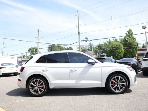 Used 2021 Audi SQ5 Premium Plus w/ Premium Plus Package AWD/4WD image 4
