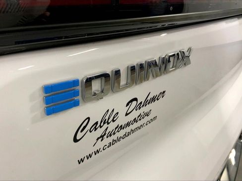 Used 2025 Chevrolet Equinox EV LT image 8