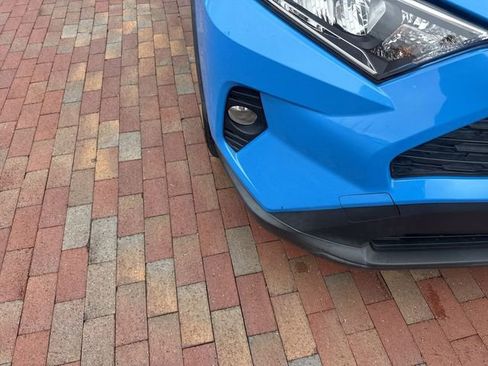 Used 2019 Toyota RAV4 XLE FWD image 21