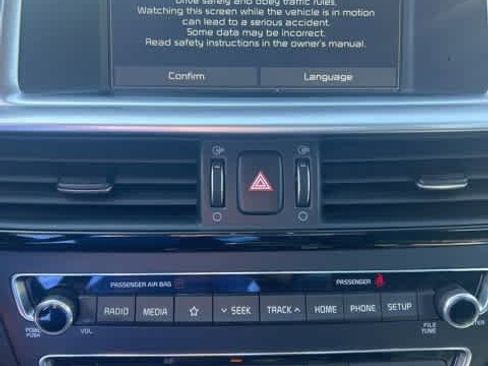 Used 2020 Kia Optima SE image 8