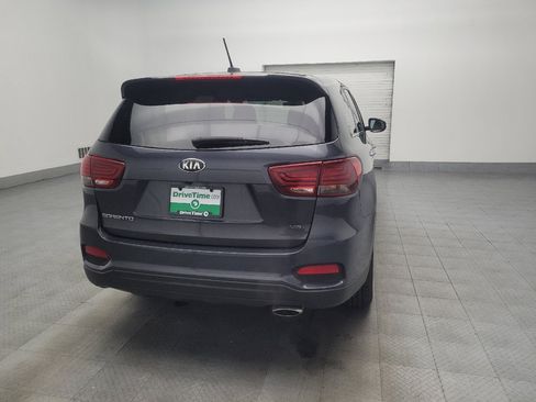 Used 2019 Kia Sorento LX image 7