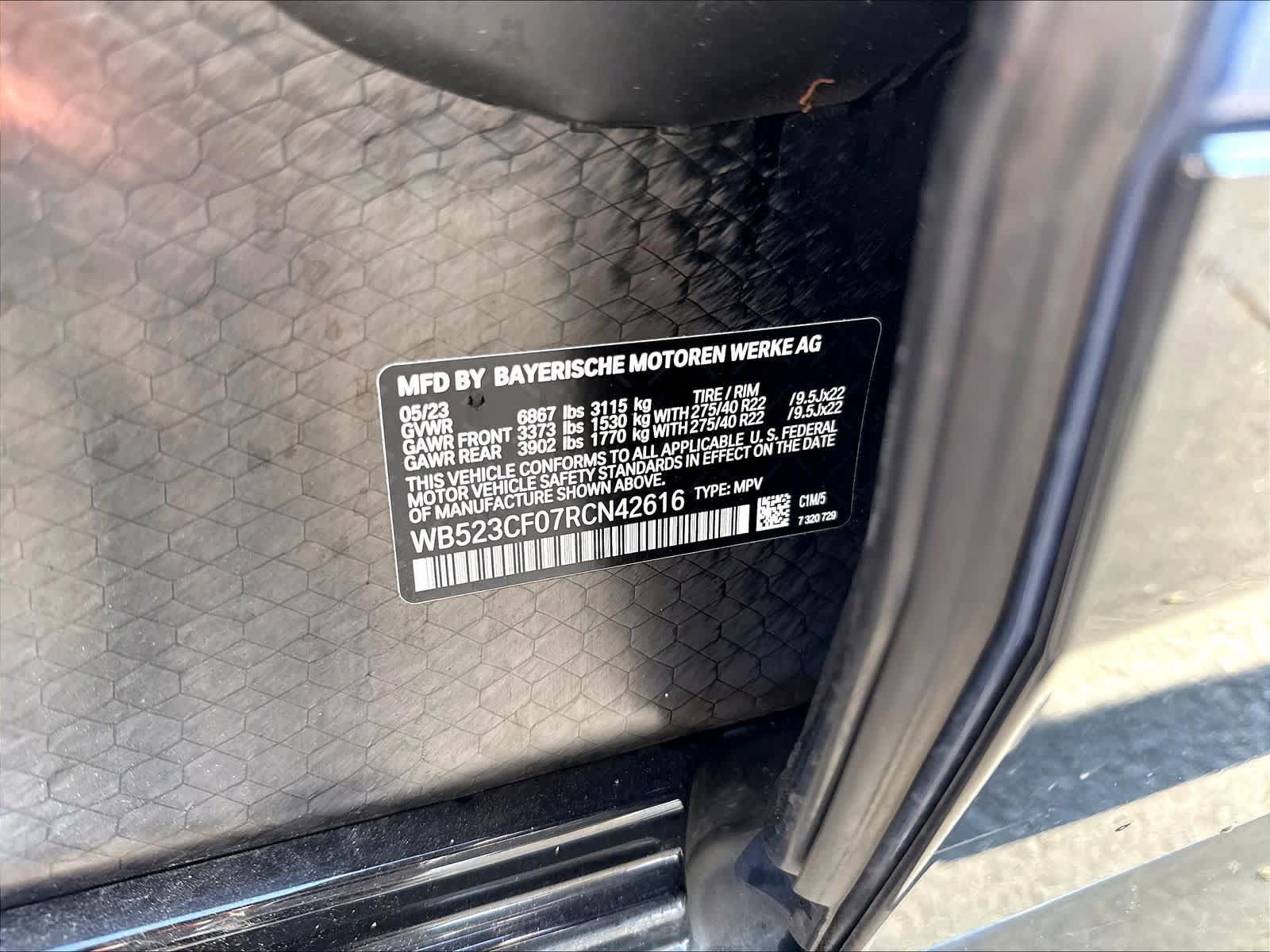 Used 2024 BMW iX xDrive50 w/ Premium Package AWD/4WD image 20