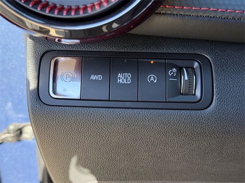 Certified 2025 Chevrolet Equinox RS w/ Safety and Technology Package image 20