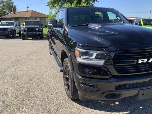 Used 2022 RAM 1500 Laramie AWD/4WD image 14