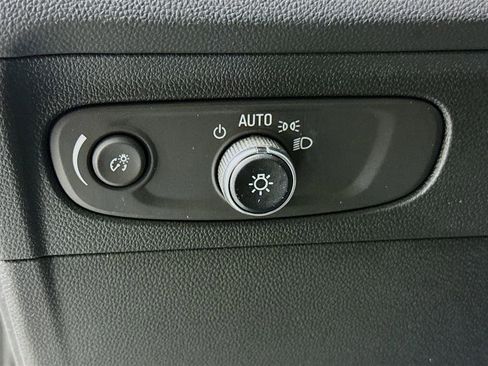 Used 2023 Buick Envision Essence w/ Sport Touring Package image 11