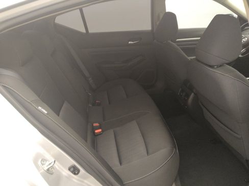 Used 2020 Nissan Altima 2.5 SV AWD/4WD image 19