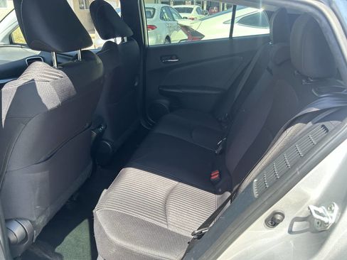 Used 2022 Toyota Prius Prime LE image 10