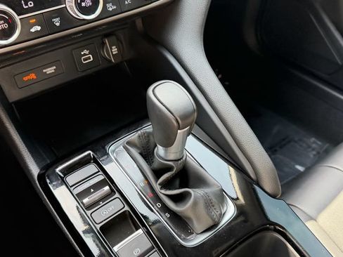 Used 2024 Acura Integra FWD image 25