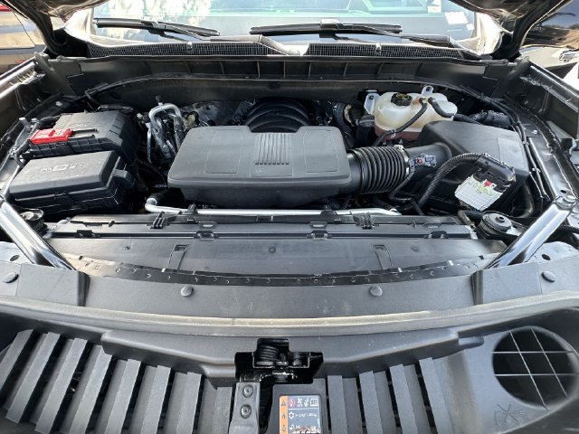 Used 2025 Chevrolet Tahoe High Country AWD/4WD image 35