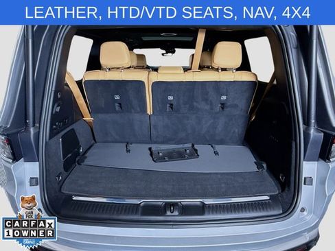 Used 2022 Jeep Grand Wagoneer Series III AWD/4WD image 28