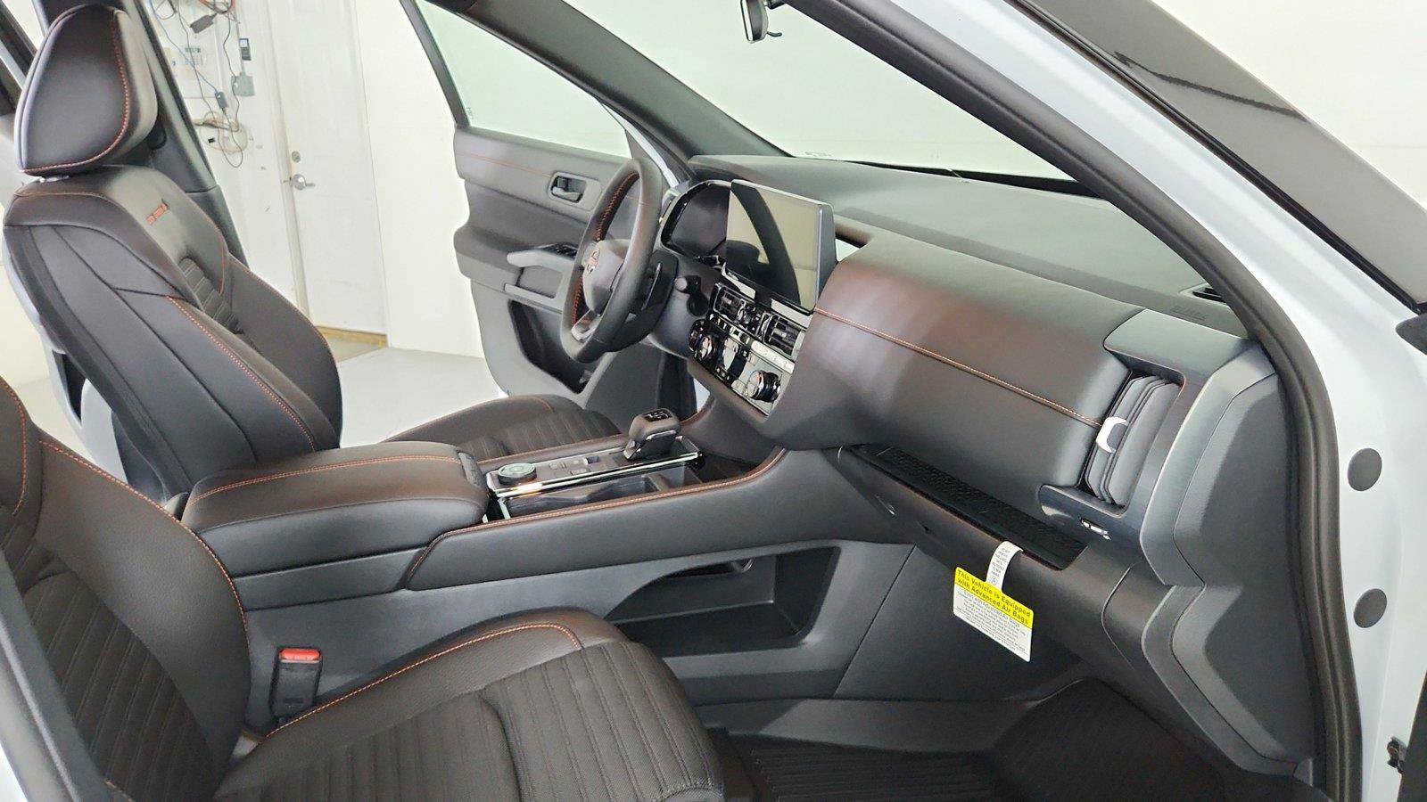 Used 2026 Nissan Pathfinder Rock Creek AWD/4WD image 30