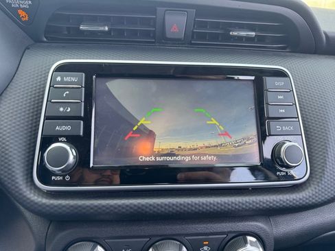 Used 2025 Nissan Kicks Play S image 26