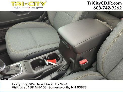 New 2025 Jeep Wrangler Sport S image 26