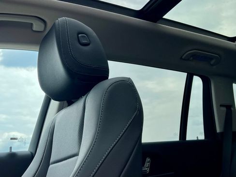 Certified 2026 Mercedes-Benz GLS 450 4MATIC image 26