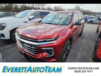 Used 2025 Chevrolet Traverse High Country video 1