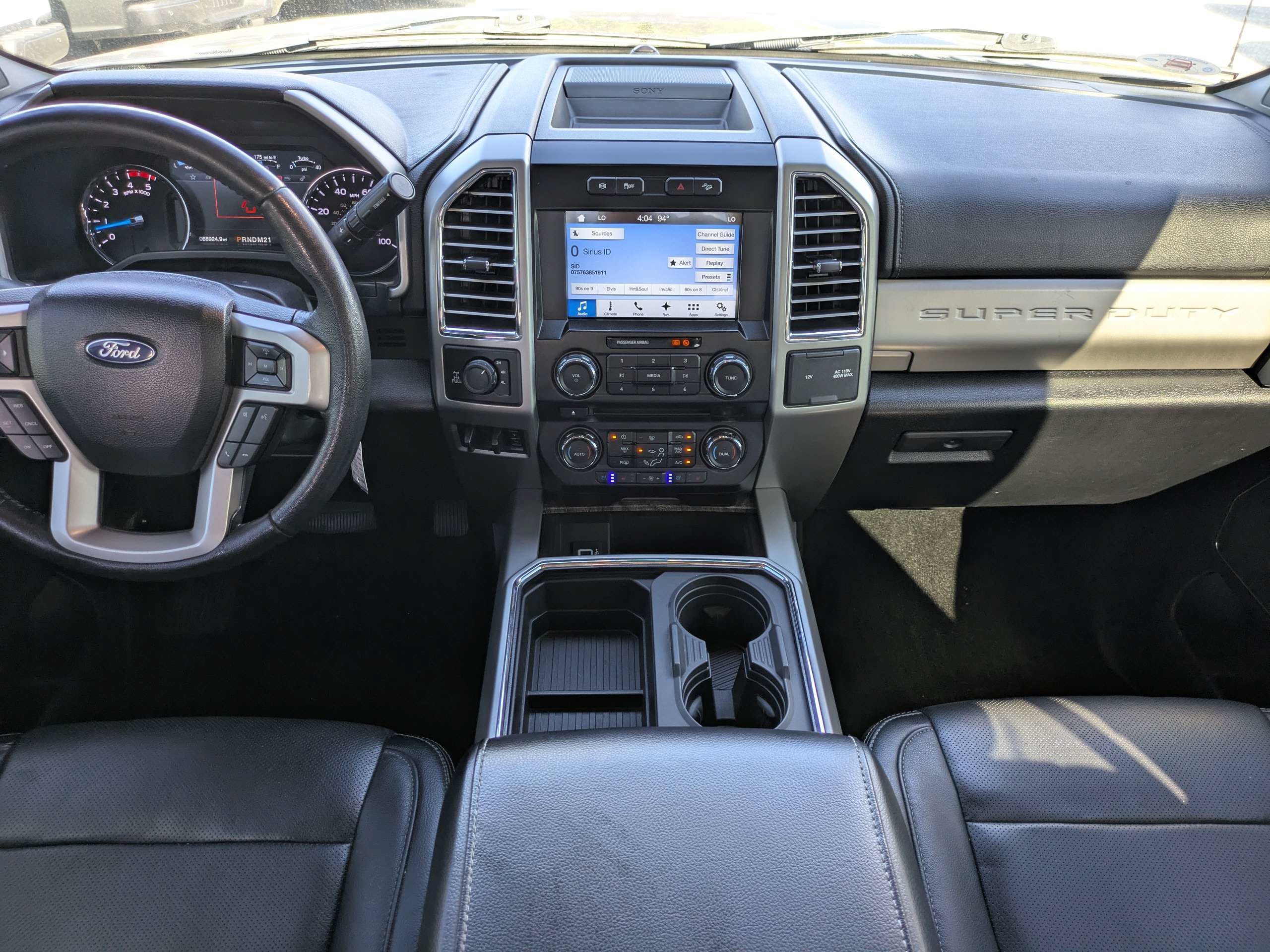 Used 2017 Ford F250 4x4 Crew Cab Super Duty image 17
