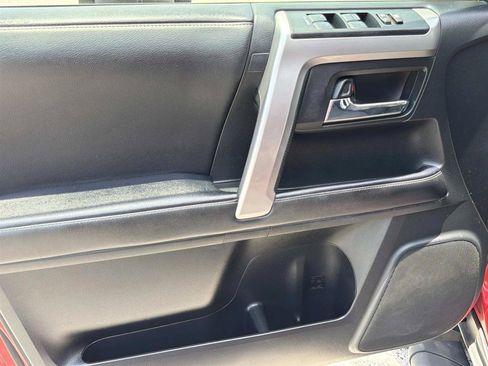 Used 2022 Toyota 4Runner SR5 RWD image 11