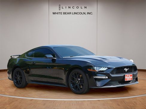 Used 2018 Ford Mustang Premium w/ Ecoboost Performance Package image 3