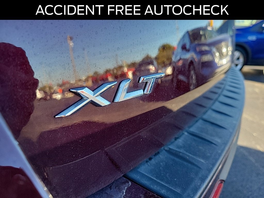 Certified 2022 Ford Explorer XLT w/ Equipment Group 202A AWD/4WD image 11