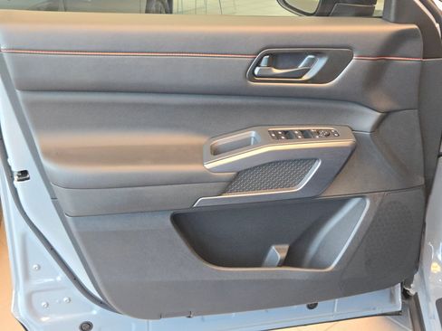New 2026 Nissan Pathfinder Rock Creek AWD/4WD image 9