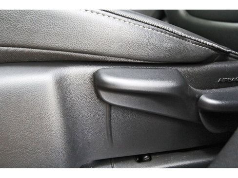 Used 2024 Buick Encore GX Sport Touring FWD image 11