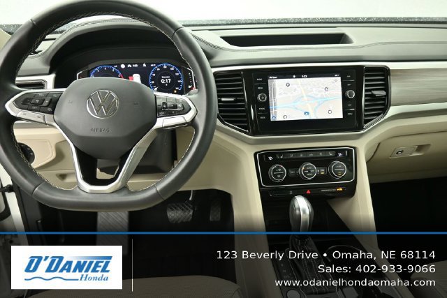 Used 2021 Volkswagen Atlas SEL Premium AWD/4WD image 27