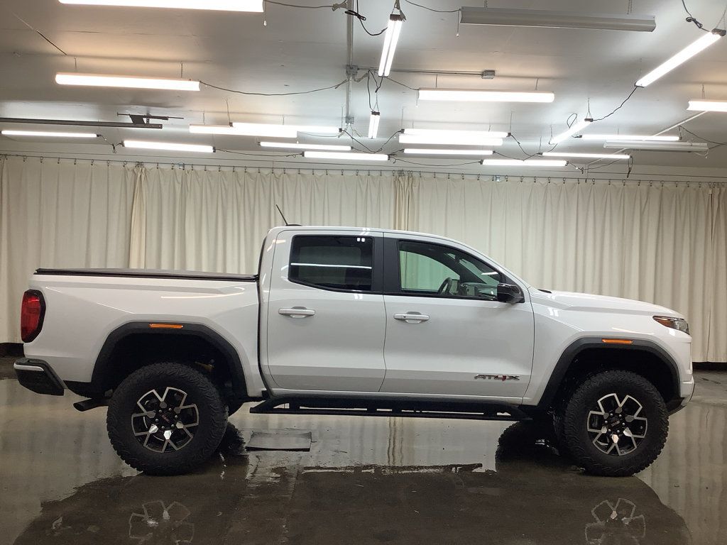 Used 2024 GMC Canyon AT4X AWD/4WD image 4