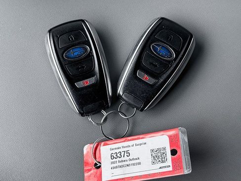 Used 2022 Subaru Outback Premium image 29