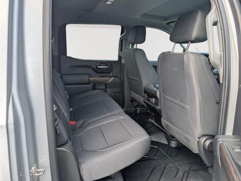 Used 2019 Chevrolet Silverado 1500 LT Trail Boss AWD/4WD image 11