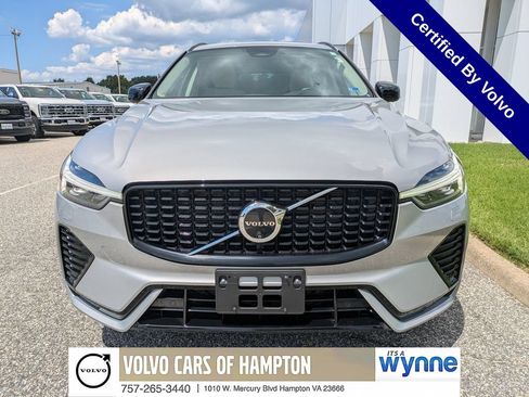 Certified 2024 Volvo XC60 B5 Plus w/ Climate Package AWD/4WD image 9