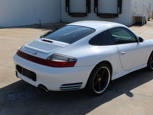 Used 2003 Porsche 911 Carrera RWD image 24